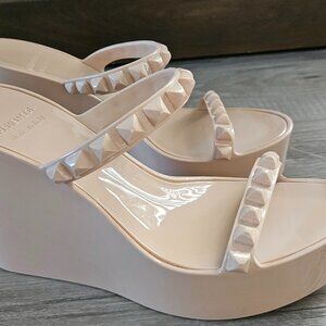 Carmel Sol wedges